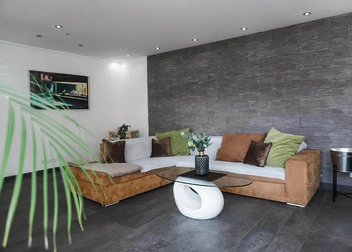 Neu Gebautes Apartment Mit Sonnenterasse In Der Naehe Vom Siebengebirge & Bonn